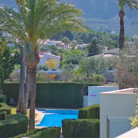 מלון Pareado Con Jardin Privado En Urbanizacion 4*